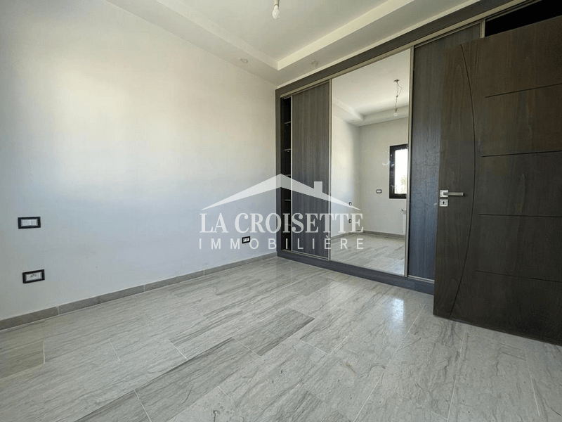 Villa S+3 à La Soukra